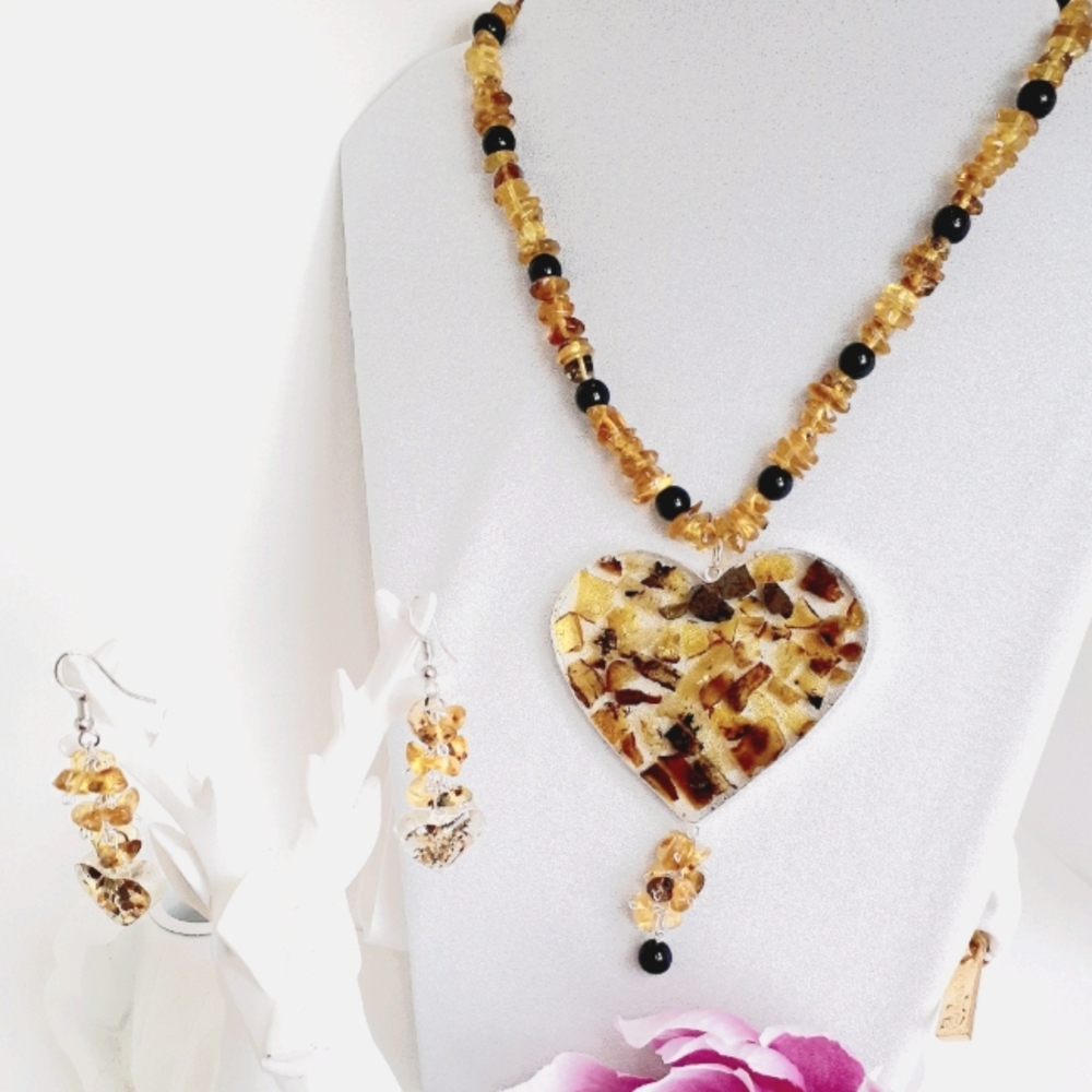 Handmade heart necklace set #1